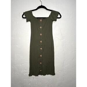 Popular basics button cinched off the shoulder body con dress size medium